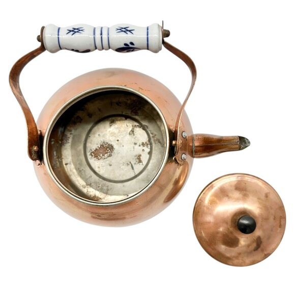 Vintage Copper Tea Kettle With Porcelain and Wooden Interchangeable Handles - Picture 3 of 9